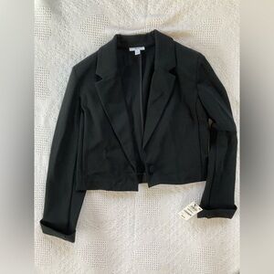 Cropped bar III black suite jacket for women.